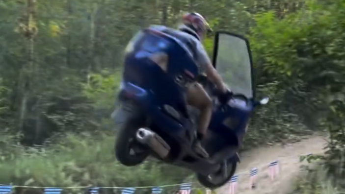 Tank Sports Urban Courier. - Carson Brown/Instagram